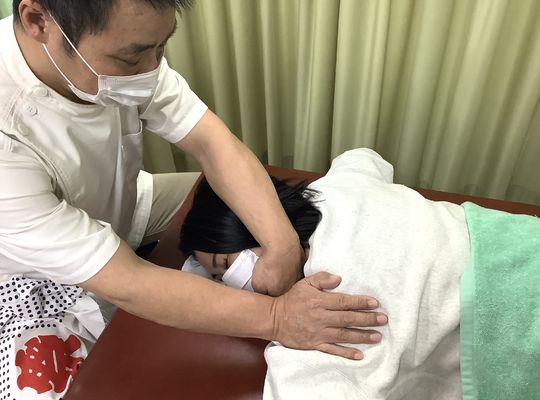 頚椎症性神経根性治療